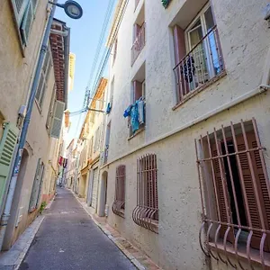https://new-1-bed-apt-central-antibes.fr-provencehotel.com